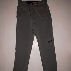 Nike pro joggers